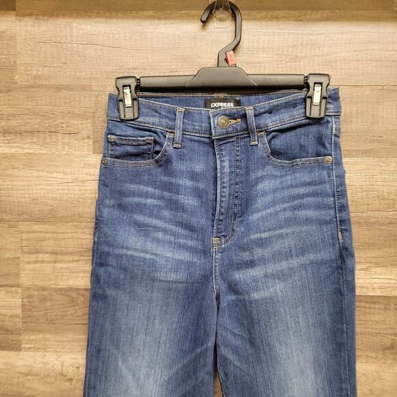 Express Straight Super High Rise Ankle Jeans Blue‎ Medium Wash Womens 2 - Picture 6 of 16
